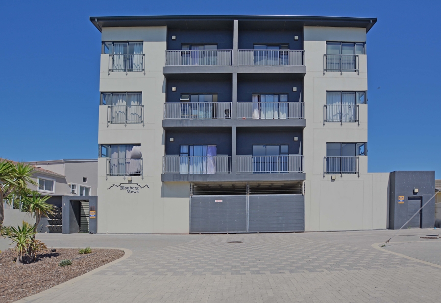 2 Bedroom Property for Sale in Bloubergrant Western Cape